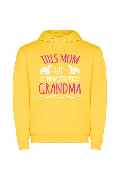 iLovePrints Grandma's Promotion Parade Φούτερ με κουκούλα σε χρώμα Κίτρινο