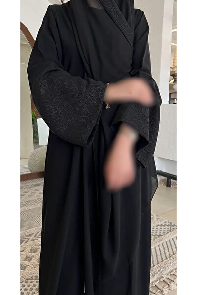 Elena عباية مرام, بزخرفة راقية على الاكمام