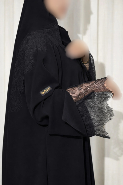 Elena عباية لانا, بتصميم دانتيل راقية على الاكمام