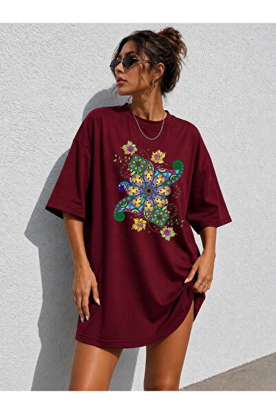 classy moda تي شيرت نسائي كبير الحجم وطويل للغاية مطبوع عليه شكل ماندالا فني ...