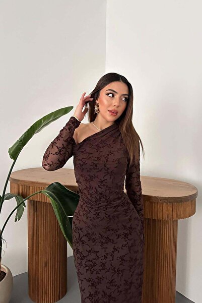 Moda Days Kadın Kahverengi Transparan Çiçek Desenli Tek Omuz Uzun Kollu Astarlı Maxi Elbise