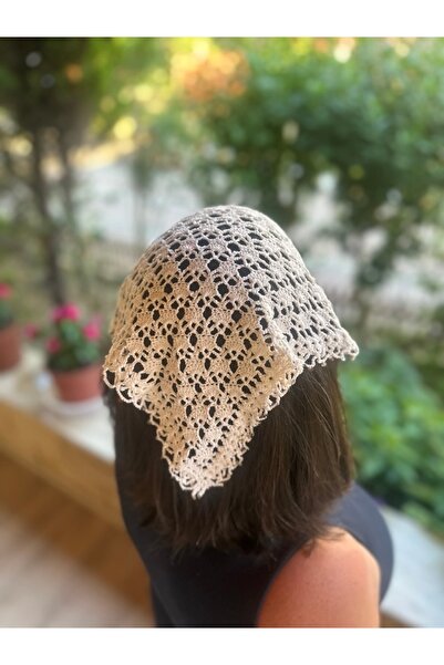 ALS Tasarım Dünyası White Color Hand-Embroidered Patterned Bandana with Botto...