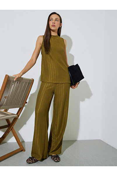 Styli Olive Sleeveless Textured Top and Trousers Co-ord Set