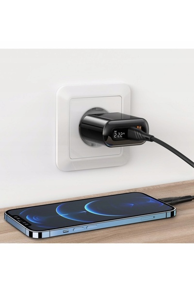 NO BRAND MCDODO ÎNCĂRCĂTOR RAPID PENTRU TELEFON 2X USB USB-C PD 20W METROU