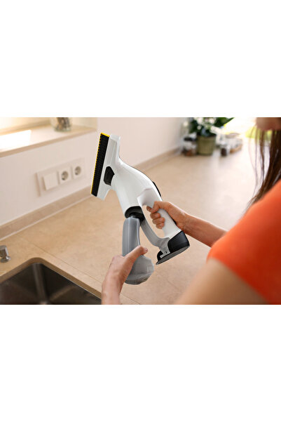 Karcher WV 8 Signature Line Şarjlı Cam Temizleme Makinesi