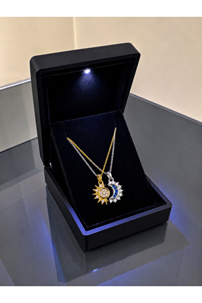 shop IŞIKLI KUTUDA GÜNEŞ-AY ÇİFT KOLYESİ ÇELİK
