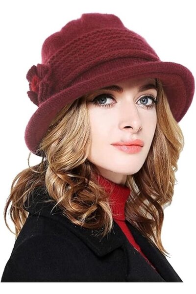 STARSTAR Women's winter knit hat burgundy retro floral loose brimless.