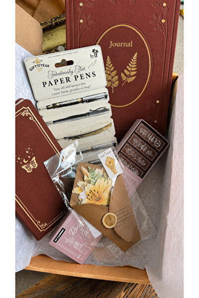 Nova Crafts Gift Stationery Set Burgundy / Scrapbook / Journaling / Pinterest...