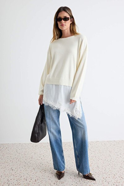 Trendyol Collection Ecru Asymmetric Lace Detailed Knitwear Sweater Twoaw27Kz0...