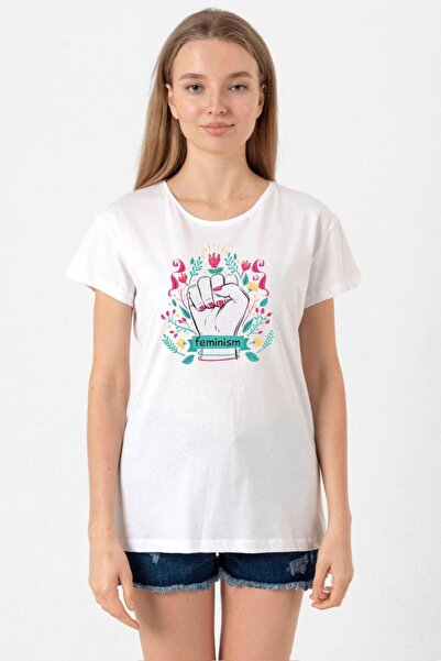 Tshirthane تي شيرت نسائي أبيض مزين بالزهور بتصميم فلورال فيمينزم