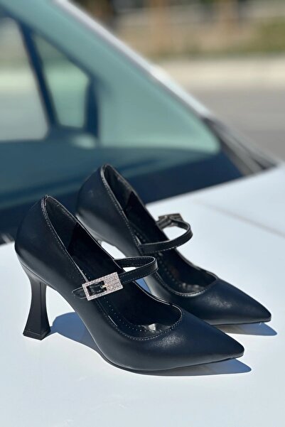 topuksarayı Women's Adel Buckled Heeled Stiletto Black- Leather