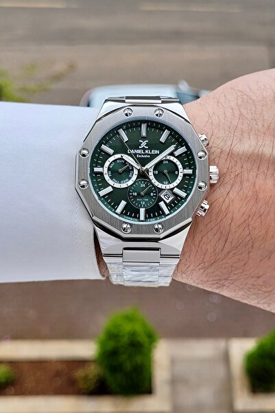 Daniel Klein Dial Green Band Metallic Color 43 mm 2 Year Warranty Internal In...