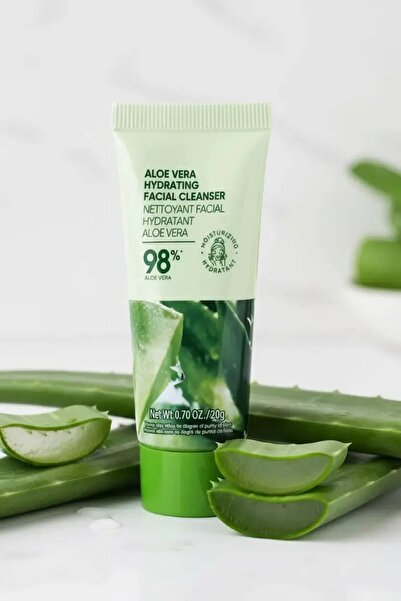 Miniso Licensed Aloe Vera Extract Moisturizing Skin Care Set