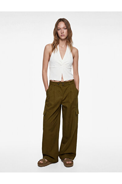 Koton Bürümcük Kumaş Kolsuz Kruvaze Yaka Crop Bluz