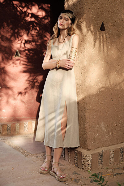 Manuka Slit Linen Dress Sand