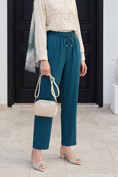 Modamorfo Double Pocket Elastic Waist Pants with Lace Detail - Emerald