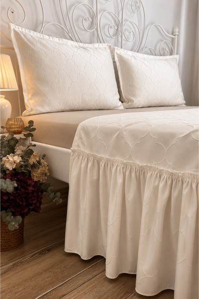 Decamor home 3 Piece Ecru Bed Runner Set Double Size
