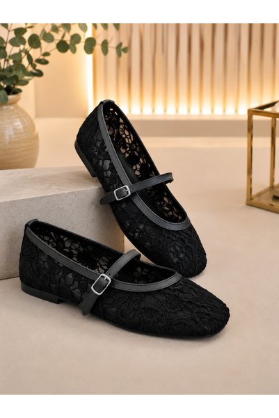 Ventes Women's Mary Jane Shoes with Lace Detail and Buckle