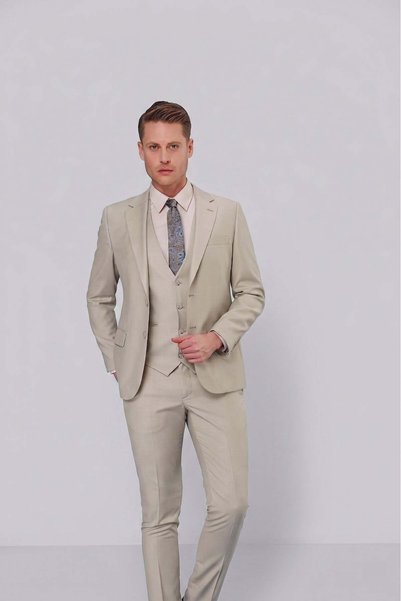 Efor Men's Slim Fit Mono Collar Plain Vest Suit Tk 871