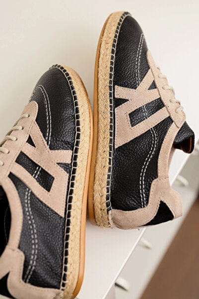by selvi Lukka Shoes حذاء رياضي من الجلد الطبيعي من نوع تشيستر باللون الأسود ...