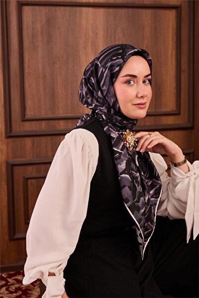 Silk Home Tivil Silk Scarf Ist 11491- 09 Black Geometric Pattern