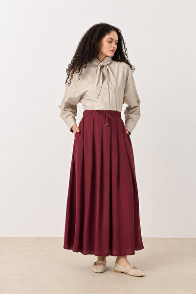 QANU Ivera Skirt Burgundy