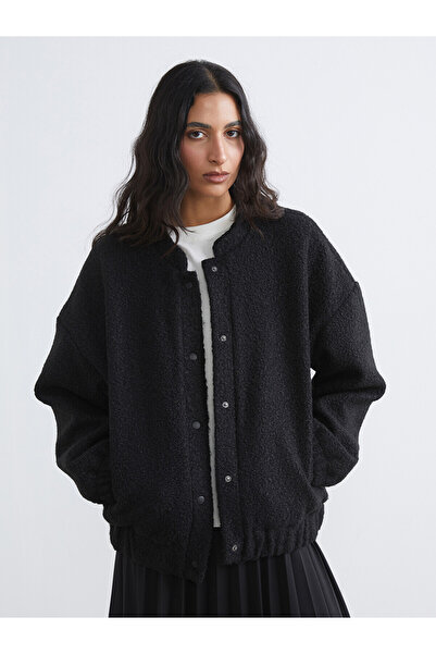 LC Waikiki Nevavm College Collar Oversize Women's Plush Coat with a Difference