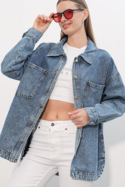 Bigdart 0694 Oversize-Jeansjacke mit zwei Taschen – Eisblau