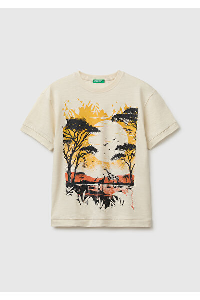 United Colors of Benetton تي شيرت للأولاد برقبة دائرية مع تفاصيل طباعة كريمية...
