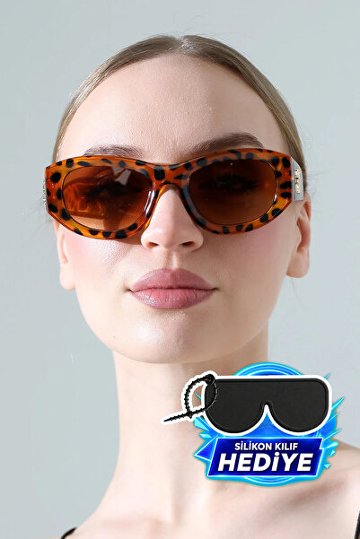 MİLANO KORS Women's Oval Leopard Frame Brown Glass Sunglasses with Gold Detail