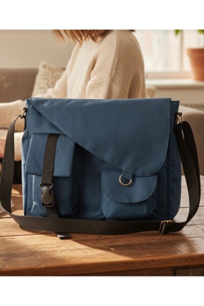 Çınar Aksesuar Messenger Bag with Lining and Adjustable Strap