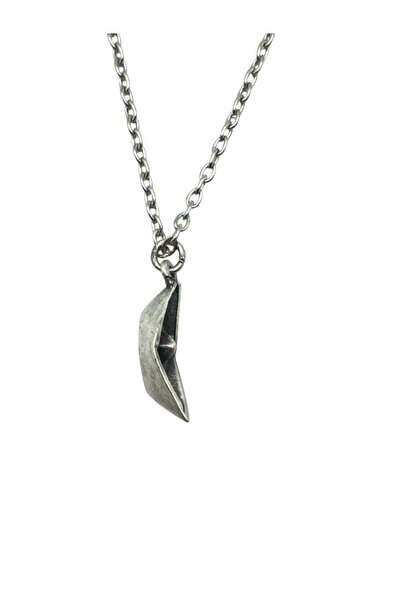 Herşey Nota Unisex Necklace with Minimal Ship Figure – Elegant, Modern, and S...