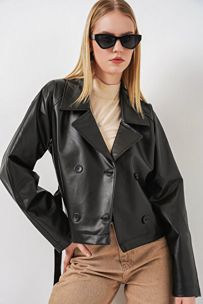 Bigdart Γυναικείο κοντό μπουφάν από συνθετικό δέρμα 1058 - Μαύρο