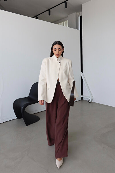 Özge Özgenç Double Pleated Belted Wide Fit Pants
