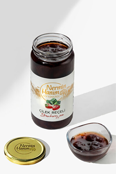 Nermin Hanım Zeytinliği Çilek Reçeli (550gr)