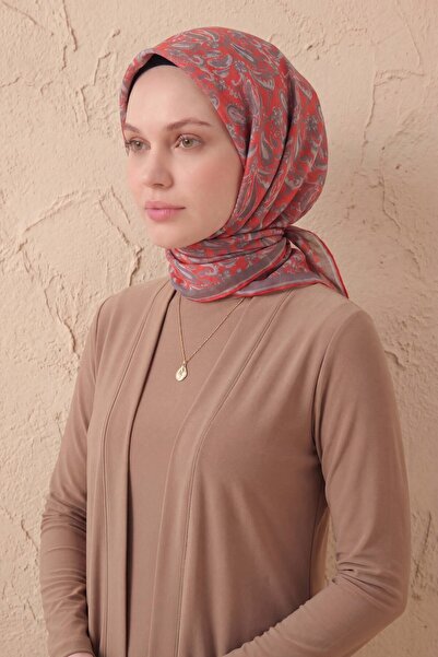 Silk Home وشاح ناعم بتصميم زهرة الرمان 90x90