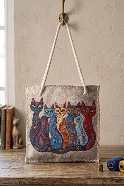 LAURUS HOME Woven Jacquard Fabric Shoulder and Beach Bag with Shepherd Stitch...