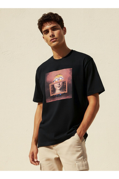 SP Characters Men Regular Fit Crew Neck Short Sleeves Minions Print T-shirt