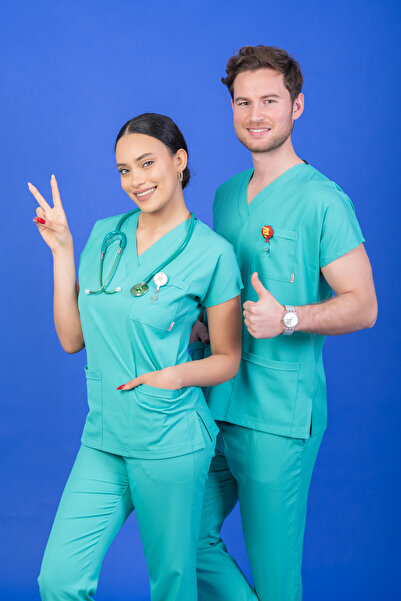 BAŞARAN UNİFORMA Unisex Kalıp Açık Yeşil Likralı Hemşire / Doktor Forması Scr...