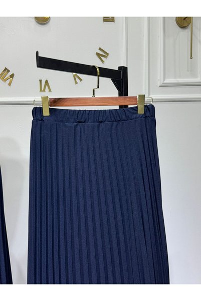 ModaMinar Women's Elastic Lined Pleated Skirt