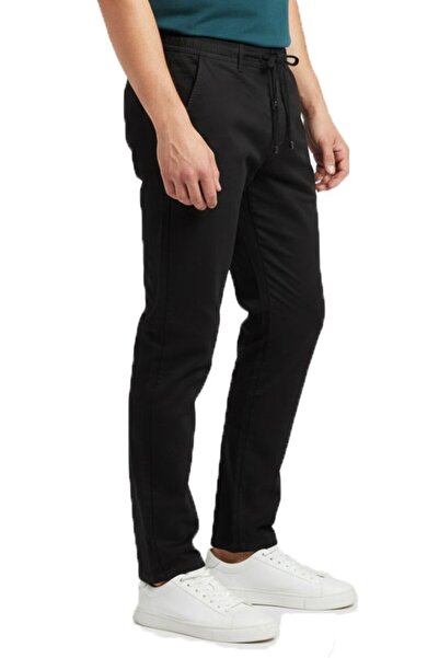 Twister Jeans بنطلون Twister Crespo 680 أسود مريح بقصة عادية وخصر عادي وساق ض...
