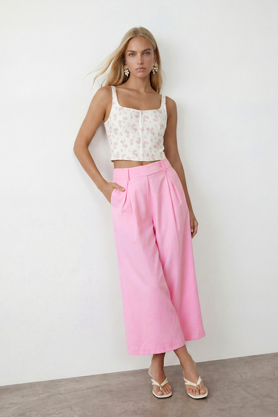 Trend Alaçatı Stili Pembe Çift Cepli Beli Pileli Astarlı Poplin Kapri Pantolon Alc-X15518