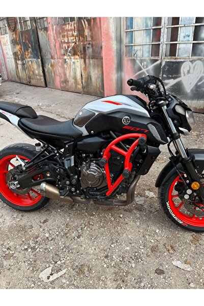 Yamaha Motor YAMAHA MT 07 ÖZEL ÜRETİM 6 TAKOZLU ÖN KORUMA KIRMIZI