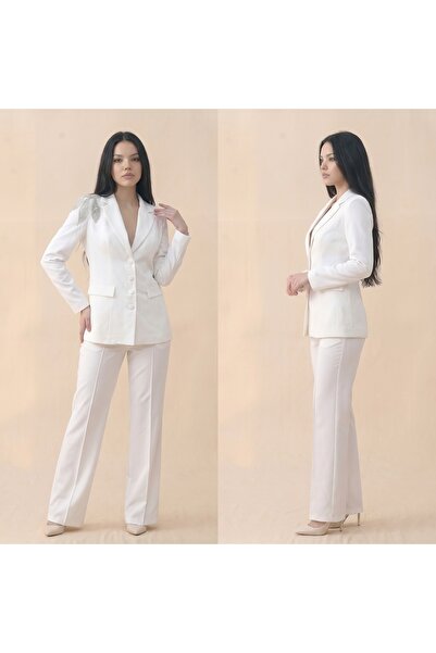 Orvelia Omuz Kanat Kristal İşlemeli Tailored Beyaz Blazer Ceket Ve Pantolon T...