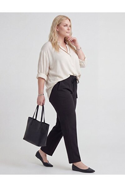 Kayra Elastic Waist Carrot Pants Black