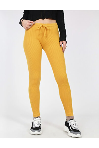 Evendi Pantaloni, Galben