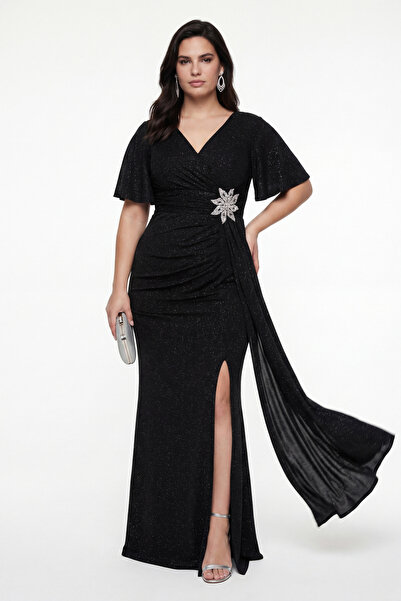 Lafaba Women's Black V-Neck Accessory Detailed Glittery Plus Size Evening Dress