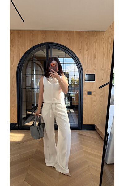 Özge Özgenç Bağcıklı Pantolon Bluz Takım