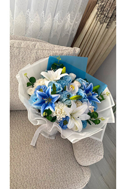 Kelebek Dünyası Premium Büyük Boy Lilyum Buket