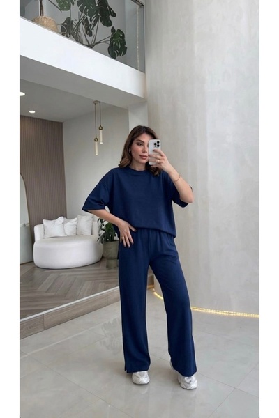 Die&More Slit Detailed Elastic Waist Pants and Blouse Two-Piece Set